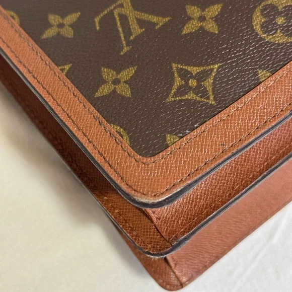 Louis Vuitton Raspail - Picture 9 of 16